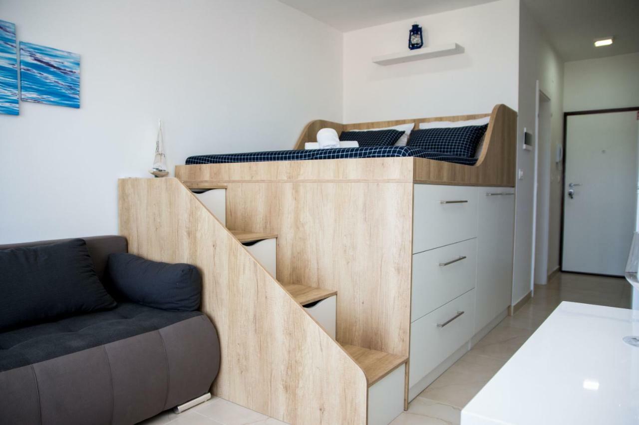 Apartment Quarko Kastela Luaran gambar